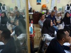 Los residentes que salen de DKI son casi el doble que los que llegan después de Lebaran
| Los residentes que salen de DKI son casi el doble que los que llegan después de Lebaran
|