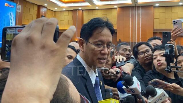 Purbaya: las palabras de Prabowo sobre los dólares en el pueblo son para entretener

 | 