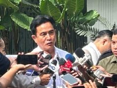 La Comisión Nacional de Reforma de la Policía presenta el informe final a Prabowo
| La Comisión Nacional de Reforma de la Policía presenta el informe final a Prabowo
|