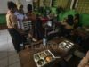 Lista de escuelas afectadas por el envenenamiento por MBG en el este de Yakarta
| Lista de escuelas afectadas por el envenenamiento por MBG en el este de Yakarta
|