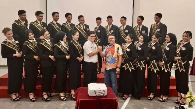 El gobierno de la ciudad de Batam equipa a los embajadores de turismo de 2026 con estrategias de promoción digital para comprender 15 programas prioritarios

 | 