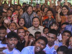 BEM UI pide al gobierno que deje de engañar al pueblo
| Prabowo se sorprendió de que la gente de Miangas memorizara los nombres de los ministros.
|