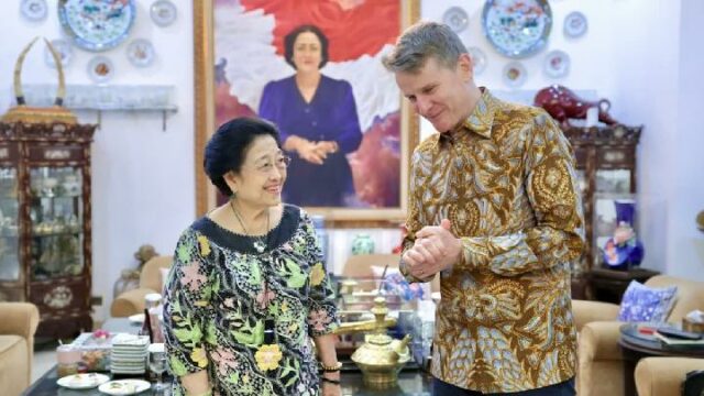 Megawati Soekarnoputri recibe la visita del embajador de Australia | Megawati Soekarnoputri recibe la visita del embajador de Australia
|