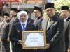 Al presentar un ecosistema de servicios legales digitales impulsado por IA, Gresik mantiene los mejores logros de JDIH
| Al presentar un ecosistema de servicios legales digitales impulsado por IA, Gresik mantiene los mejores logros de JDIH
|