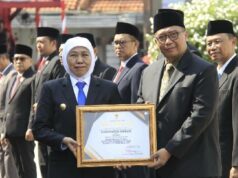 Al presentar un ecosistema de servicios legales digitales impulsado por IA, Gresik mantiene los mejores logros de JDIH
| Al presentar un ecosistema de servicios legales digitales impulsado por IA, Gresik mantiene los mejores logros de JDIH
|
