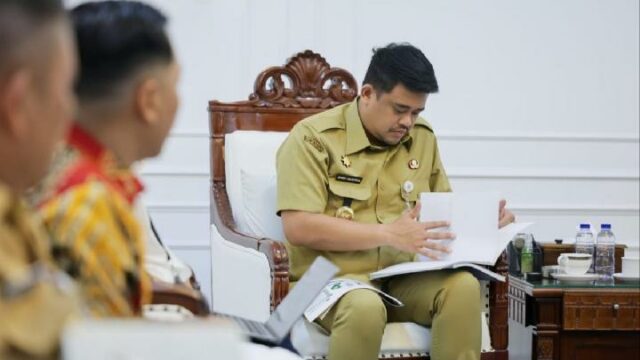 El gobernador de Sumatra del Norte, Bobby Nasution, rechaza enérgicamente El gobernador de Sumatra del Norte, Bobby Nasution, rechaza enérgicamente el aumento propuesto
|