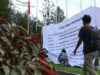 Estudiantes hablan sobre carteles de disculpas en puerta de la UGM
| Estudiantes hablan sobre carteles de disculpas en puerta de la UGM
|