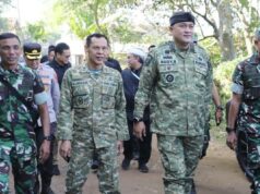 Bogor Regent agradece al 128.º TMMD por completar la construcción de una carretera de 5,2 kilómetros en Cigudeg
| Bogor Regent agradece al 128.º TMMD por completar la construcción de una carretera de 5,2 kilómetros en Cigudeg
|