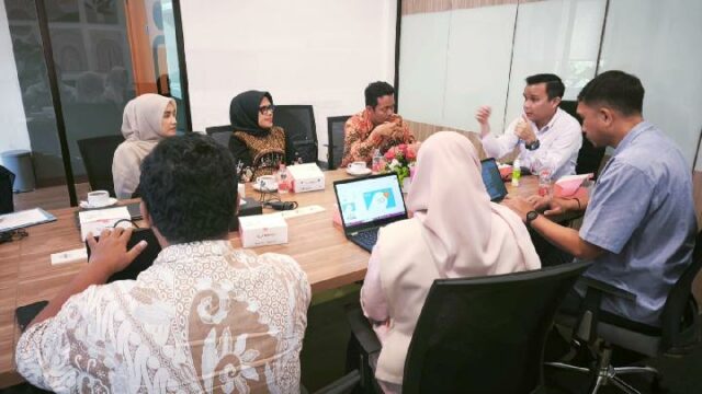 La ciudad de Padang amplía su cooperación con el Centro La ciudad de Padang amplía su cooperación con el Centro de Certificados Electrónicos
|