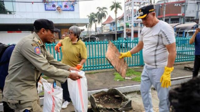 Soluciones de gestión de residuos de la ciudad de Bekasi Soluciones de gestión de residuos de la ciudad de Bekasi
|