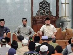 Miles de fieles realizan la oración de la mañana en congregación en la Gran Mezquita de Cilegon
| Miles de fieles realizan la oración de la mañana en congregación en la Gran Mezquita de Cilegon
|