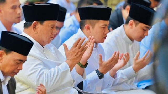 ¿Por qué Prabowo iba y venía de Francia? | ¿Por qué Prabowo iba y venía de Francia?
|