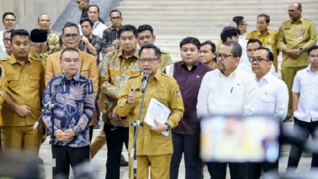 Continuando con el liderazgo de Purbaya, el grupo de trabajo Continuando con el liderazgo de Purbaya, el grupo de trabajo del PRR está listo para apoyar a los ministerios e instituciones para acelerar los fondos de recuperación de Sumatra en 2026.
|