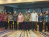 Mensaje del presidente Prabowo en el evento de reconocimiento de logros del gobierno regional de Sulawesi
| Mensaje del presidente Prabowo en el evento de reconocimiento de logros del gobierno regional de Sulawesi
|
