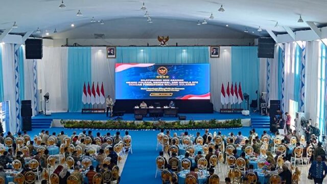 Diálogo Sulawesi Forkopimda, Ministro del Interior Tito Karnavian enfatiza prevención de conflictos sociales

 | 