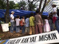 Cronología de las muertes de estudiantes de escuelas profesionales en Samarinda, versión Disdik
| Cronología de las muertes de estudiantes de escuelas profesionales en Samarinda, versión Disdik
|