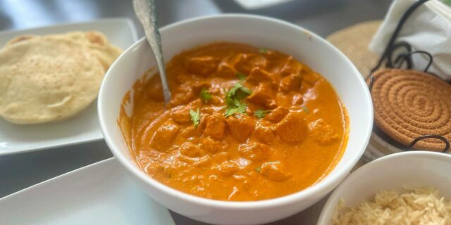 Pruebe la receta de pollo con mantequilla de 15 minutos de Gordon Ramsay, vale la pena

 | Food,food,curry,chicken,quick-recipes,gordon-ramsay,indian-food,freelancer,freelancer-le,evergreen-story,recipe