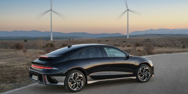 El cementerio de vehículos eléctricos de 2026: los coches eléctricos serán eliminados progresivamente por los fabricantes de automóviles este año

 | Transportation,Tech,cars,evs,discontinued-cars