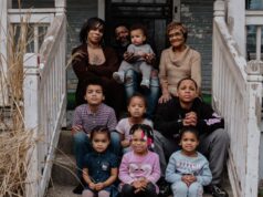 Bisabuela, de 90 años, duerme en un sofá en un hogar multigeneracional; vale la pena
| Real Estate,Health,as-told-to,health-freelancer,health,real-estate,multigenerational-homes,multigenerational-households,superagers,isabel-fernandez-pujol,freelance-photography,the-new-american-home Bisabuela, de 90 años, duerme en un sofá en un hogar multigeneracional; vale la pena
| Real Estate,Health,as-told-to,health-freelancer,health,real-estate,multigenerational-homes,multigenerational-households,superagers,isabel-fernandez-pujol,freelance-photography,the-new-american-home