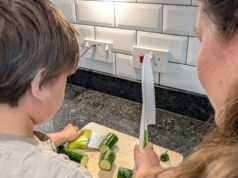 Dejo que mi niño cocine. Esto resolvió sus exigentes hábitos alimenticios.
| Parenting,essay,parenting,parenting-freelancer Dejo que mi niño cocine. Esto resolvió sus exigentes hábitos alimenticios.
| Parenting,essay,parenting,parenting-freelancer