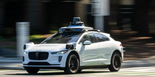 La financiación de vehículos autónomos alcanza los 19.000 millones de dólares y la mayor parte se destina a Waymo

 | Transportation,robotaxi,funding
