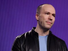 El presidente de OpenAI dice que la IA ha pasado de escribir el 20% al ‘80% de su código’
| Tech,AI,openai,coding,software-engineer,developers,vibe-mode El presidente de OpenAI dice que la IA ha pasado de escribir el 20% al '80% de su código'
| Tech,AI,openai,coding,software-engineer,developers,vibe-mode