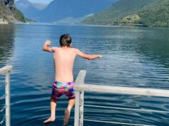 Alquilamos una sauna flotante en un viaje familiar a Noruega
| Travel,Parenting,essay,parenting-freelancer,scandanavia,copenhagen,norway,iceland,sauna,family-trip,travel-with-kids,family-vacation,splurge,denmark Alquilamos una sauna flotante en un viaje familiar a Noruega
| Travel,Parenting,essay,parenting-freelancer,scandanavia,copenhagen,norway,iceland,sauna,family-trip,travel-with-kids,family-vacation,splurge,denmark