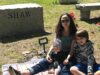 Mi familia y yo pasamos el Día de la Madre en la tumba de mi hijo.
| Parenting,parenting,parenting-freelancer,mothers-day,essay,grief Mi familia y yo pasamos el Día de la Madre en la tumba de mi hijo.
| Parenting,parenting,parenting-freelancer,mothers-day,essay,grief