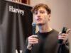 CEO de Harvey: Los agentes de IA convierten a los abogados en administradores de agentes de IA
| Tech,AI,Law,Careers,legal-ai,legal-tech,startups,beacon-industries-big-bet,limited-synd,lawyers,law-firms,harvey,changing-workplace-big-bet CEO de Harvey: Los agentes de IA convierten a los abogados en administradores de agentes de IA
| Tech,AI,Law,Careers,legal-ai,legal-tech,startups,beacon-industries-big-bet,limited-synd,lawyers,law-firms,harvey,changing-workplace-big-bet