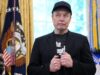 Vea cómo responden los funcionarios federales a los correos electrónicos de las ‘5 cosas’ de Elon Musk
| Economy,doge-cuts,federal-workers,elon-musk Vea cómo responden los funcionarios federales a los correos electrónicos de las '5 cosas' de Elon Musk
| Economy,doge-cuts,federal-workers,elon-musk