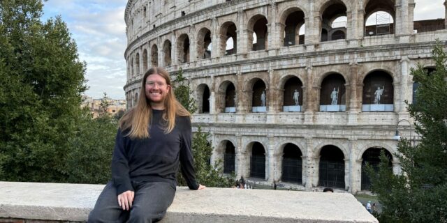 A los 27 años, me pregunto si tomé las decisiones correctas con mis amigos y mi carrera.

 | Health,Education,essay,health-freelancer,health,college,education,friends,careers
