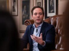 El director ejecutivo de Match Group explica por qué las aplicaciones de citas intimidan a la Generación Z
| Tech,Culture,match-group,tinder,hinge El director ejecutivo de Match Group explica por qué las aplicaciones de citas intimidan a la Generación Z
| Tech,Culture,match-group,tinder,hinge
