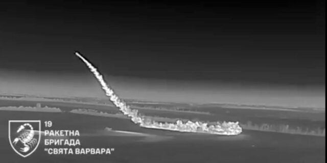 Ucrania publica un nuevo vídeo del lanzamiento del misil Flamingo en combate

 | Military & Defense,ukraine-war,flamingo,volodymyr-zelenskyy,warfare-big-bet