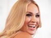 Rutina de longevidad de Carrie Underwood: proteínas, bombas, jardinería
| Health,health,fitness,longevity,carrie-underwood,protein,long-game-big-bet,health-disclaimer Rutina de longevidad de Carrie Underwood: proteínas, bombas, jardinería
| Health,health,fitness,longevity,carrie-underwood,protein,long-game-big-bet,health-disclaimer