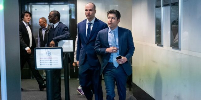 Lo que 3 ex ejecutivos de OpenAI probaron sobre el estilo de gestión de Sam Altman

 | Law,sam-altman,litigation,court,tech,openai,trial,legal,lawsuit