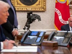 Por qué Rupert Murdoch se apoya en Trump en su lucha contra la NFL
| Media,donald-trump,rupert-murdoch,nfl,tv,fcc,doj,streaming,netflix,sports,football Por qué Rupert Murdoch se apoya en Trump en su lucha contra la NFL
| Media,donald-trump,rupert-murdoch,nfl,tv,fcc,doj,streaming,netflix,sports,football