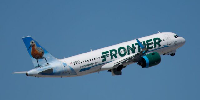 Un vuelo de Frontier Airlines impacta y mata a un peatón en el aeropuerto de Denver

 | Transportation,uk-weekend,transportation