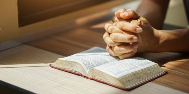 Anthropic contrata al 'Evangelista Claude' con un salario de hasta 315.000 dólares

 | AI,Careers,Tech,anthropic,claude,jobs,religion,god