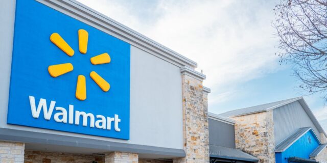 Lea el memorando: Walmart recorta o reorganiza 1.000 puestos de trabajo

 | Retail,walmart,layoffs,job-cuts,employment