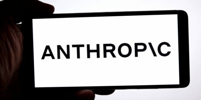 Anthropic explica cómo Estados Unidos podría obtener una ventaja de Anthropic explica cómo Estados Unidos podría obtener una ventaja de 1 a 2 años sobre China en IA
| AI,anthropic,china