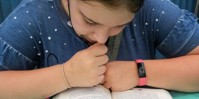 Mi hija dice que algunos de sus mejores recuerdos de Mi hija dice que algunos de sus mejores recuerdos de la infancia son de los bares
| Parenting,essay,parenting-freelancer,mother-daughter,family,parenting,community,connection