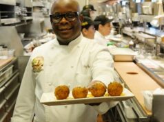 El vicepresidente de Cheesecake Factory comparte tres preguntas que siempre hizo para salir adelante
| Careers,video-to-text,career,career-advice,the-cheesecake-factory,chain-restaurant,promotions,jobs,leadership-tips El vicepresidente de Cheesecake Factory comparte tres preguntas que siempre hizo para salir adelante
| Careers,video-to-text,career,career-advice,the-cheesecake-factory,chain-restaurant,promotions,jobs,leadership-tips