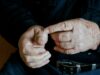 Mi familia cuidó a mi abuelo con Alzheimer en casa
| Health,as-told-to,alzheimers,long-term-care,end-of-life-care Mi familia cuidó a mi abuelo con Alzheimer en casa
| Health,as-told-to,alzheimers,long-term-care,end-of-life-care