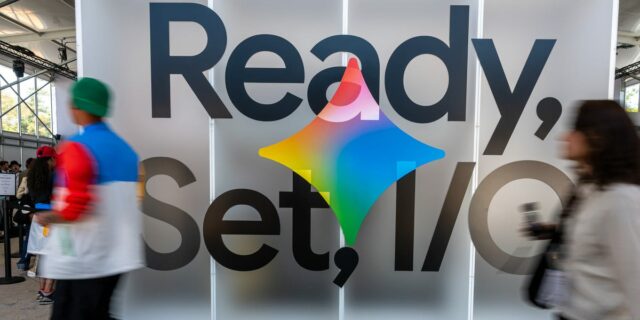 El cuadro de búsqueda de Google está experimentando la mayor El cuadro de búsqueda de Google está experimentando la mayor revisión de IA jamás realizada
| Tech,AI,google,tech,ai,search,agents,limited-synd