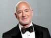 El estilo en evolución de Jeff Bezos ahora incluye vello facial en el trabajo
| Entertainment,style,beards,jeff-bezos,billionaires,grooming El estilo en evolución de Jeff Bezos ahora incluye vello facial en el trabajo
| Entertainment,style,beards,jeff-bezos,billionaires,grooming