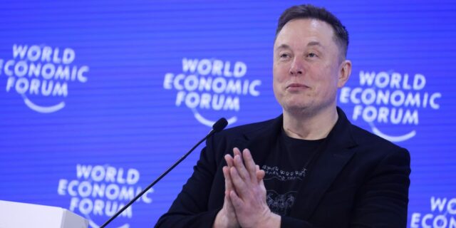 Los arduos esfuerzos de ventas de Elon Musk con los anunciantes no han logrado marcar la diferencia.

 | Advertising,Media,Tech,x,twitter,elon-musk,garm,spacex,space-x-ipo,limited-synd,analysis