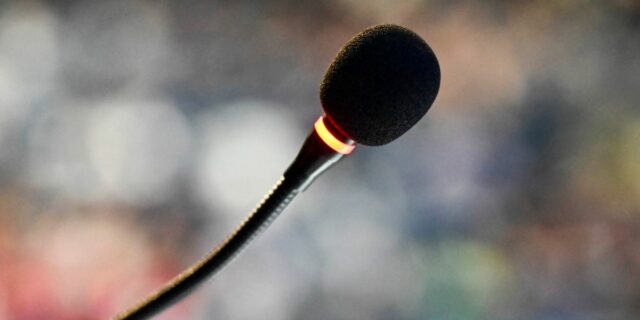Un momento candente con el micrófono en la última aplicación de texto a voz me arruinará

 | Tech,ai,voice,voice-ai,text,artifical-intelligence,coding,cringe,tech,generative-ai,wispr-flow