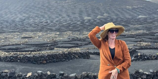 Pasé mis 40 años viajando. Olvidé planificar mi jubilación. | Pasé mis 40 años viajando. Olvidé planificar mi jubilación.
| Parenting,Travel,essay,parenting-freelancer,retirement,travel,midlife,empty-nest,savings,retirement-plan