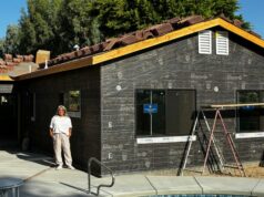 Estoy construyendo una casa para mi madre en mi patio trasero en lugar de enviarla a un centro de vida asistida.
| Real Estate,adu,multigenerational-homes,elder-care,family,california,accessory-dwelling-units,memorial-day-save-2026 Estoy construyendo una casa para mi madre en mi patio trasero en lugar de enviarla a un centro de vida asistida.
| Real Estate,adu,multigenerational-homes,elder-care,family,california,accessory-dwelling-units,memorial-day-save-2026