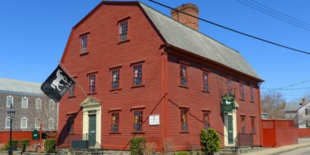 El restaurante más antiguo de todos los estados. | Food,Travel,travel,50-states,us-travel,historic-restaurants,best-in-every-state,restaurants,food El restaurante más antiguo de todos los estados.
| Food,Travel,travel,50-states,us-travel,historic-restaurants,best-in-every-state,restaurants,food